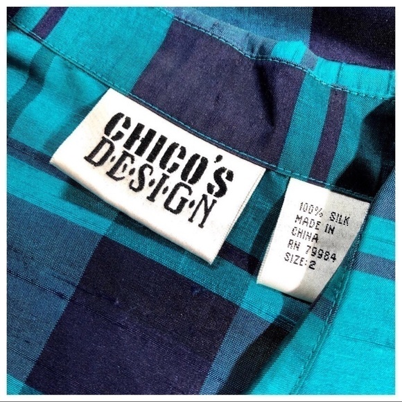 CHICO’S Design 100% Silk Button Down Shirt Blouse Top, Size L (12) - Picture 6 of 8